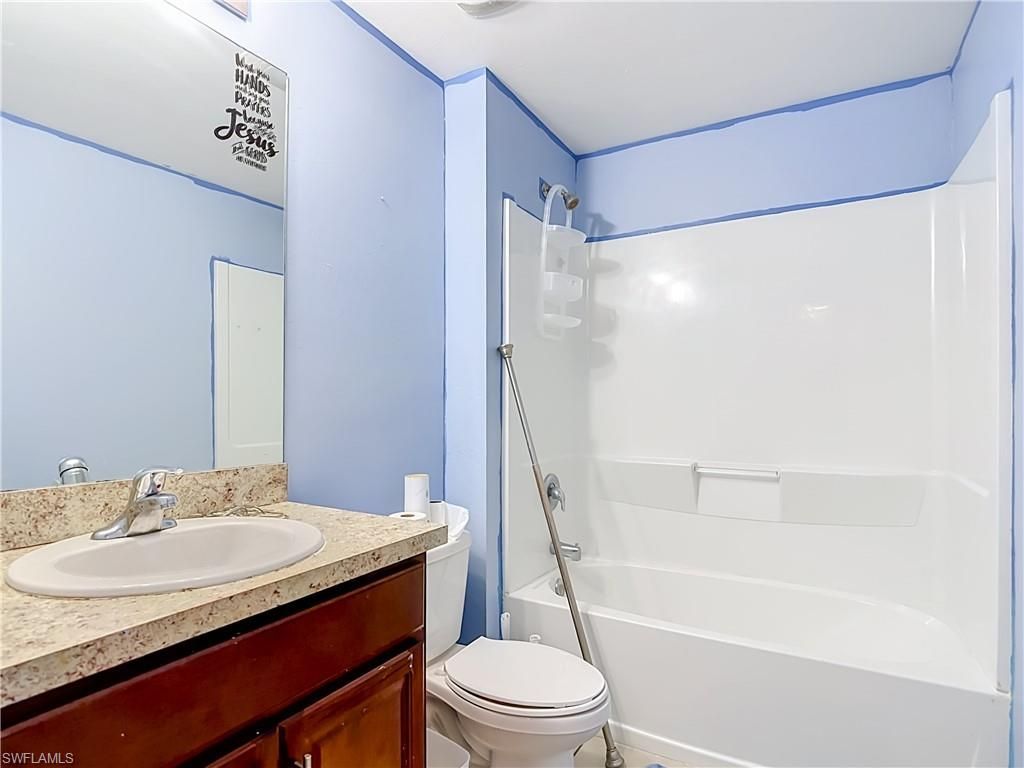 4306 NE 24th Pl , Cape Coral, FL 33909 Photo