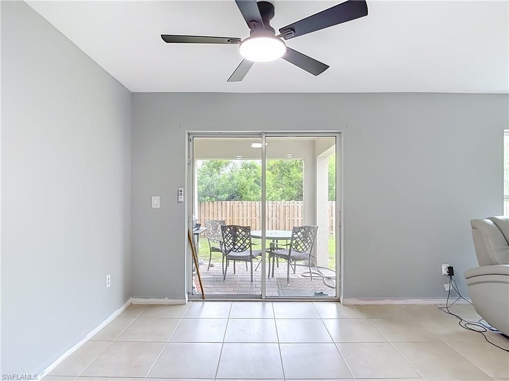 4306 NE 24th Pl , Cape Coral, FL 33909 Photo