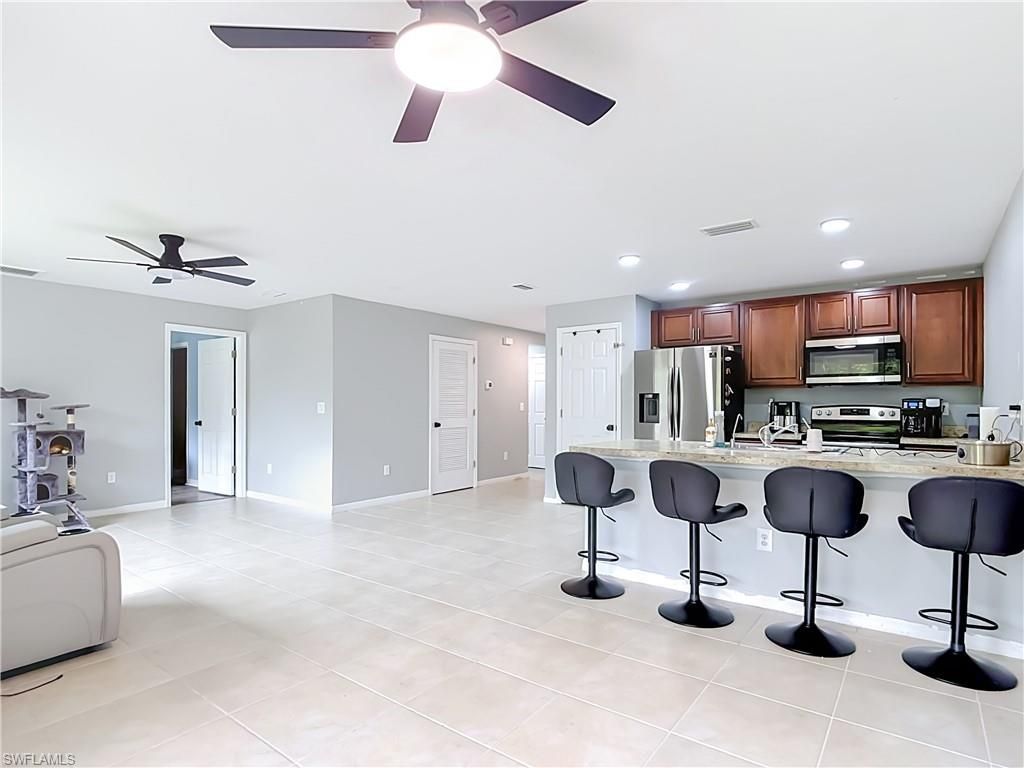 4306 NE 24th Pl , Cape Coral, FL 33909 Photo