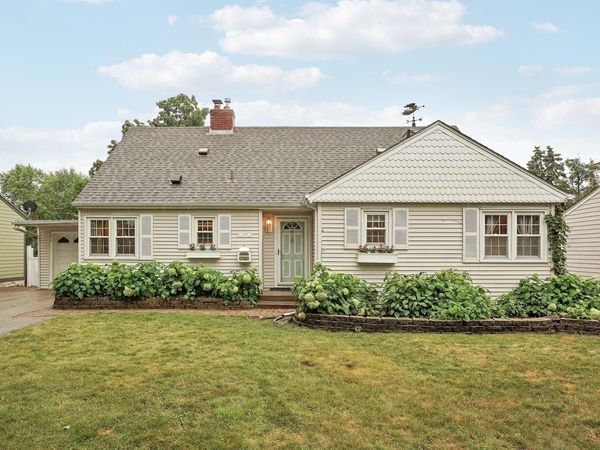 3982 Brunswick Avenue S, Saint Louis Park, MN 55416
