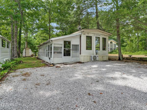 60 Apache Tr, Crossville, TN 38572