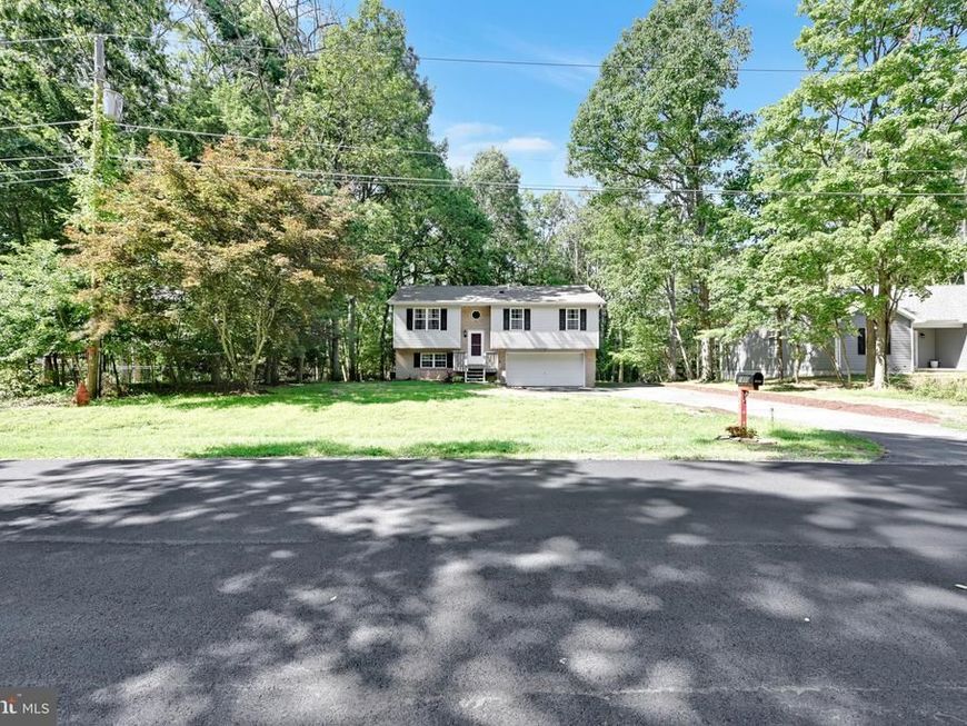 1800 Crazy Horse Drive, Auburn, PA 17922 Main Photo