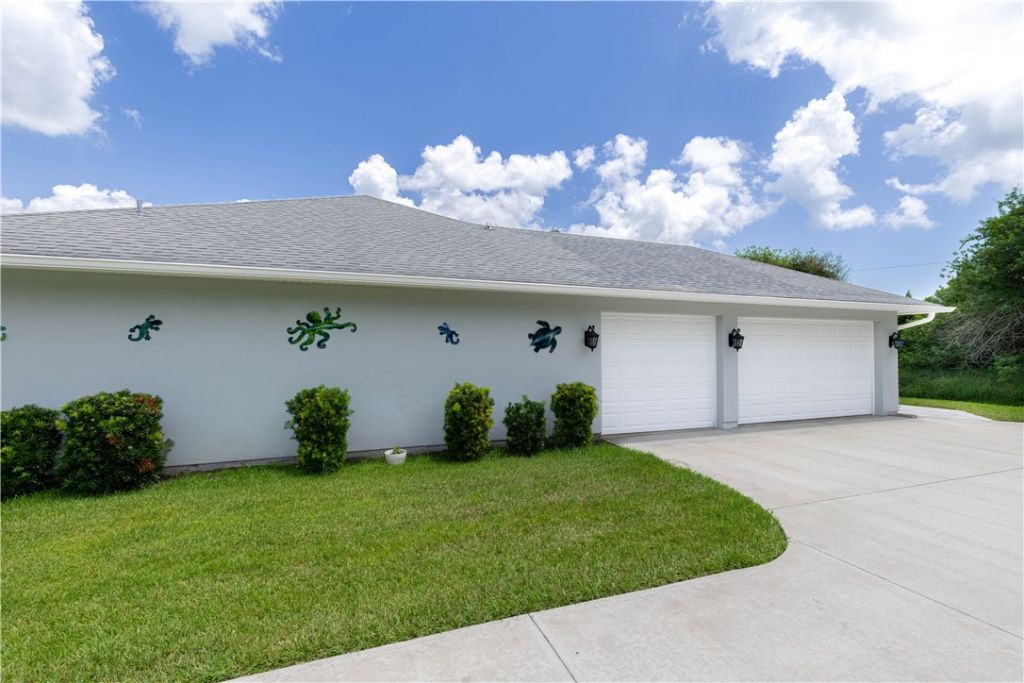514 Cross Creek Circle, Sebastian, FL 32958 Photo