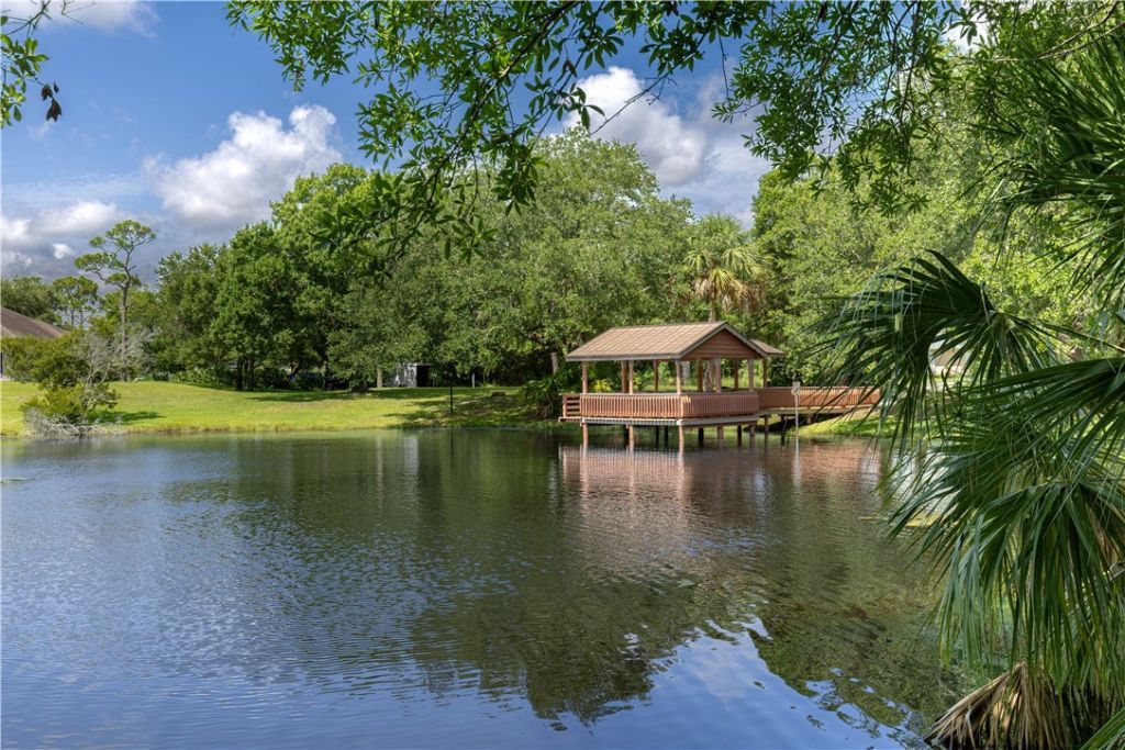 514 Cross Creek Circle, Sebastian, FL 32958 Photo
