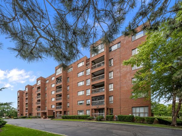 701 Forum Square , Unit 510, Glenview, IL 60025