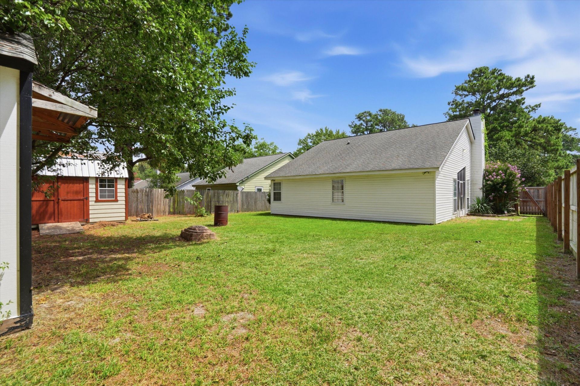 244 Corsair Street Photo 28