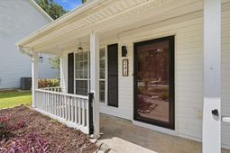 244 Corsair Street photo 4