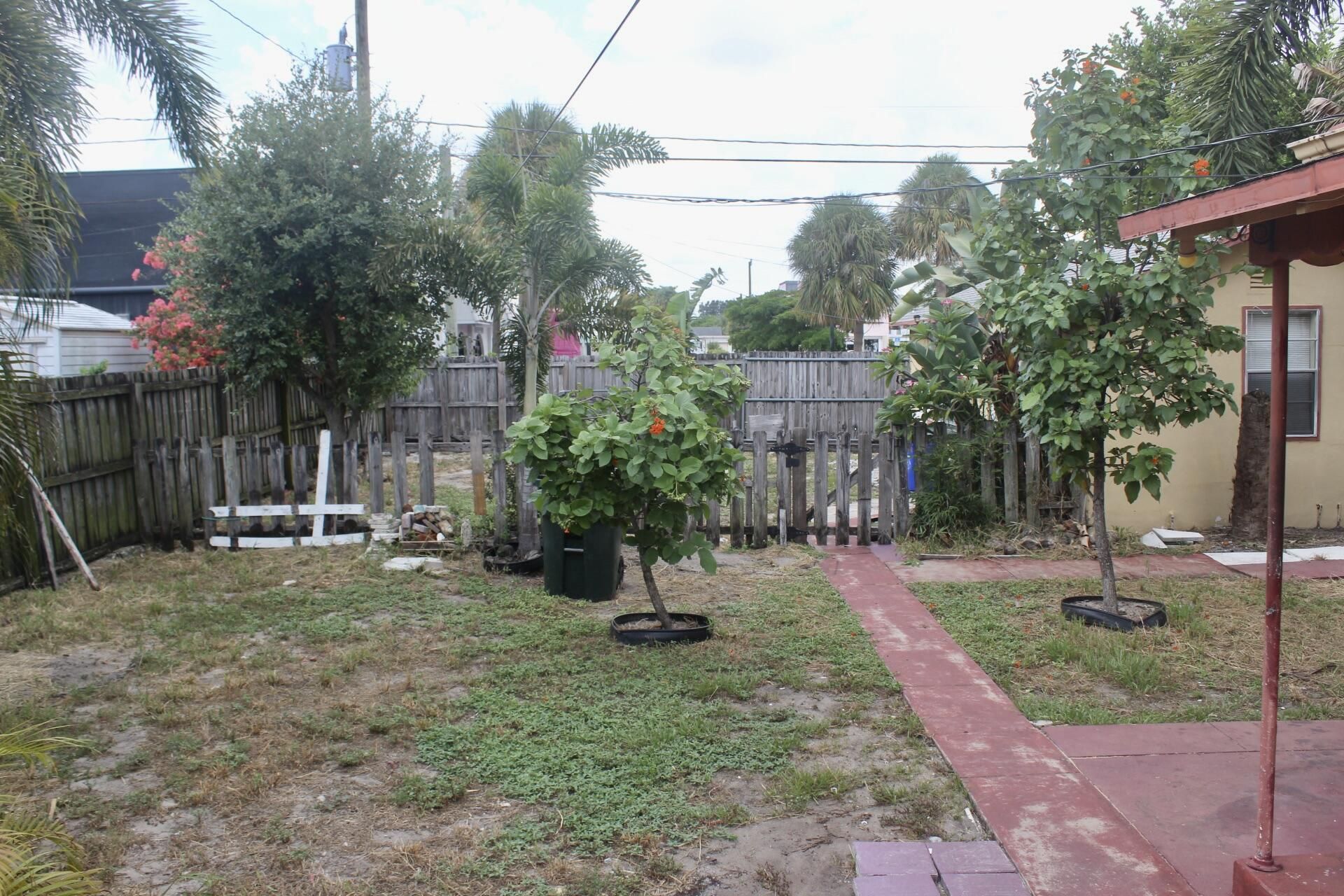 519 N J Street, Unit 1, Lake Worth Beach, FL 33460 Photo