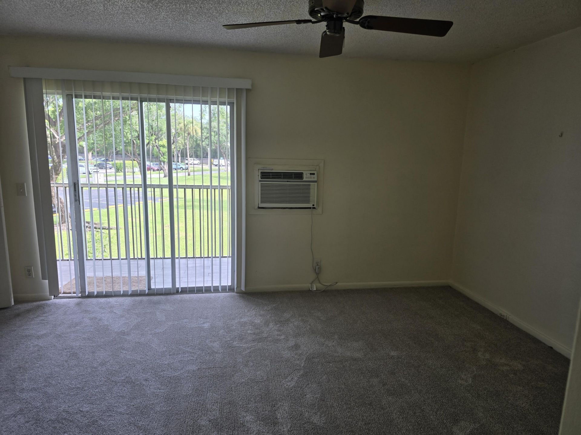 151 SW 134th Way, Unit 203N, Pembroke Pines, FL 33027 Photo