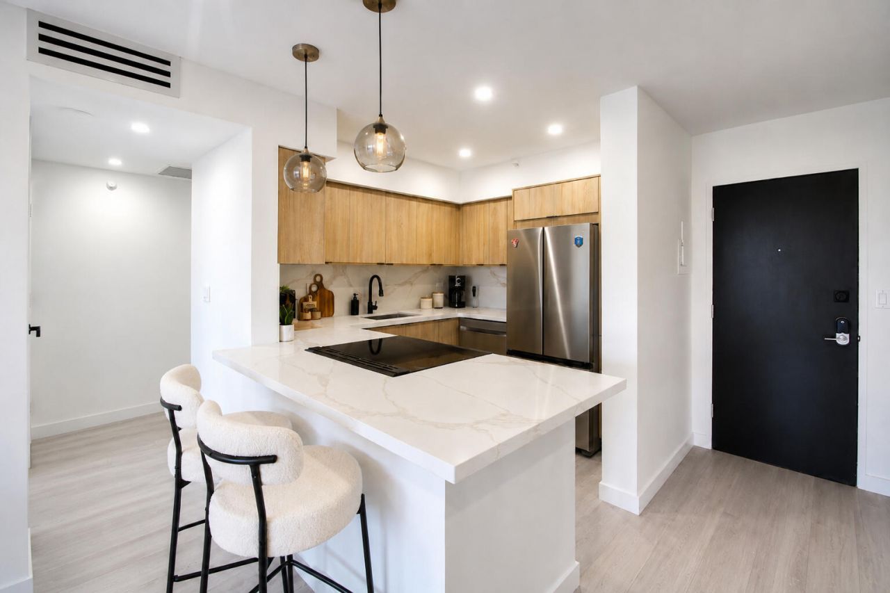 1500 Bay Road, Unit 432S, Miami Beach, FL 33139 Photo