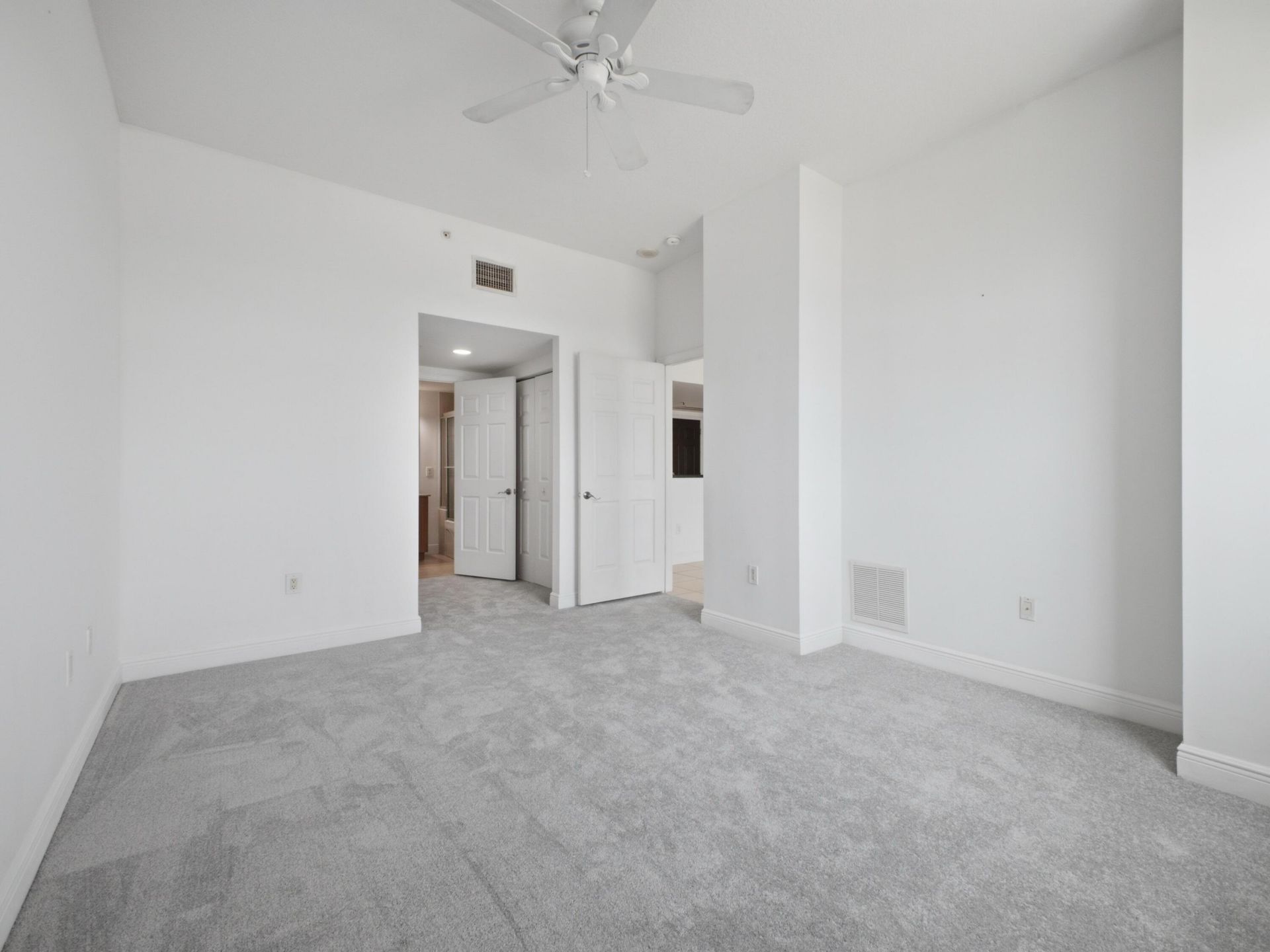 610 Clematis Street, Unit 804, West Palm Beach, FL 33401 Photo