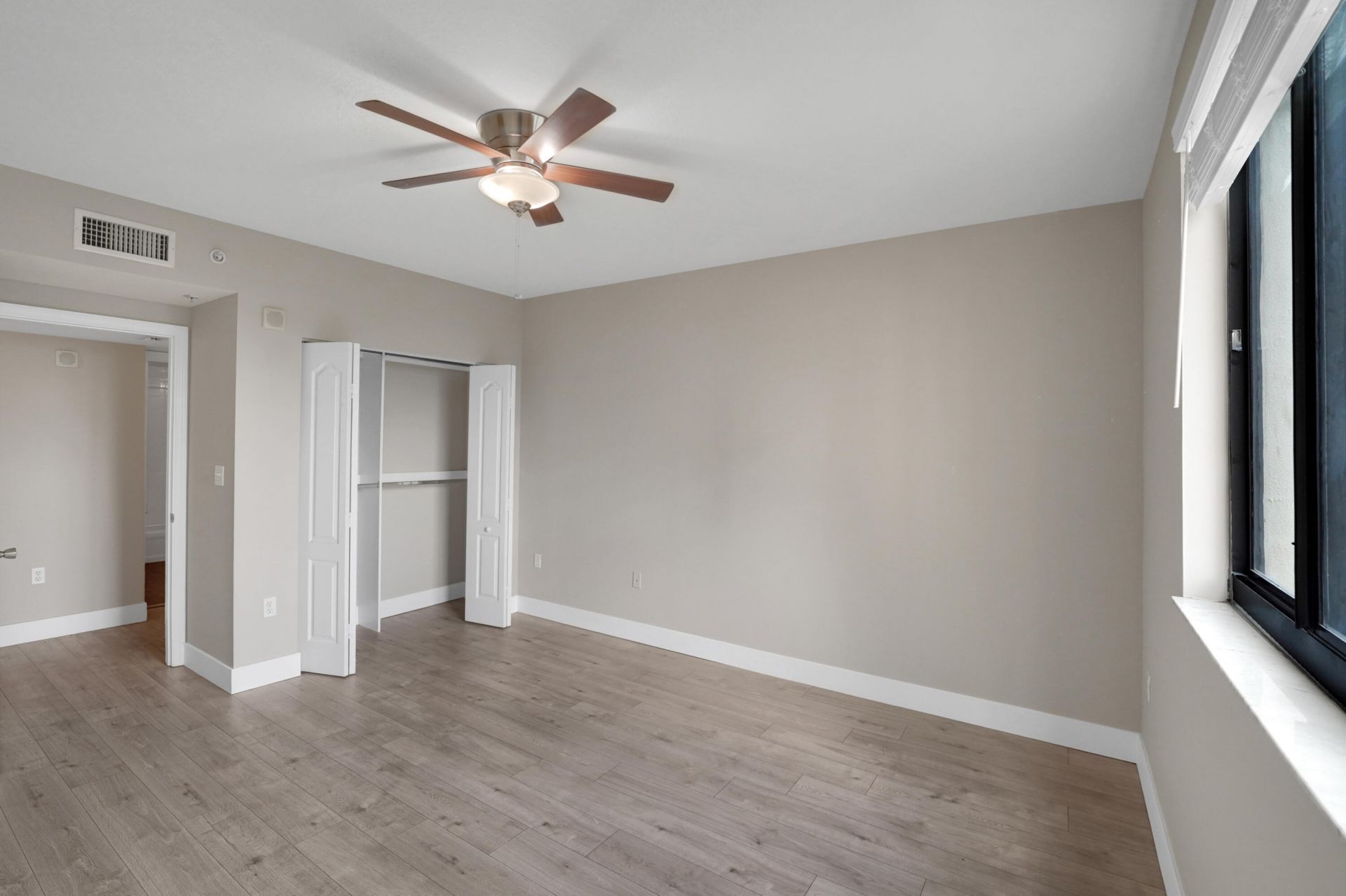 110 N Federal Highway, Unit 815, Fort Lauderdale, FL 33301 Photo
