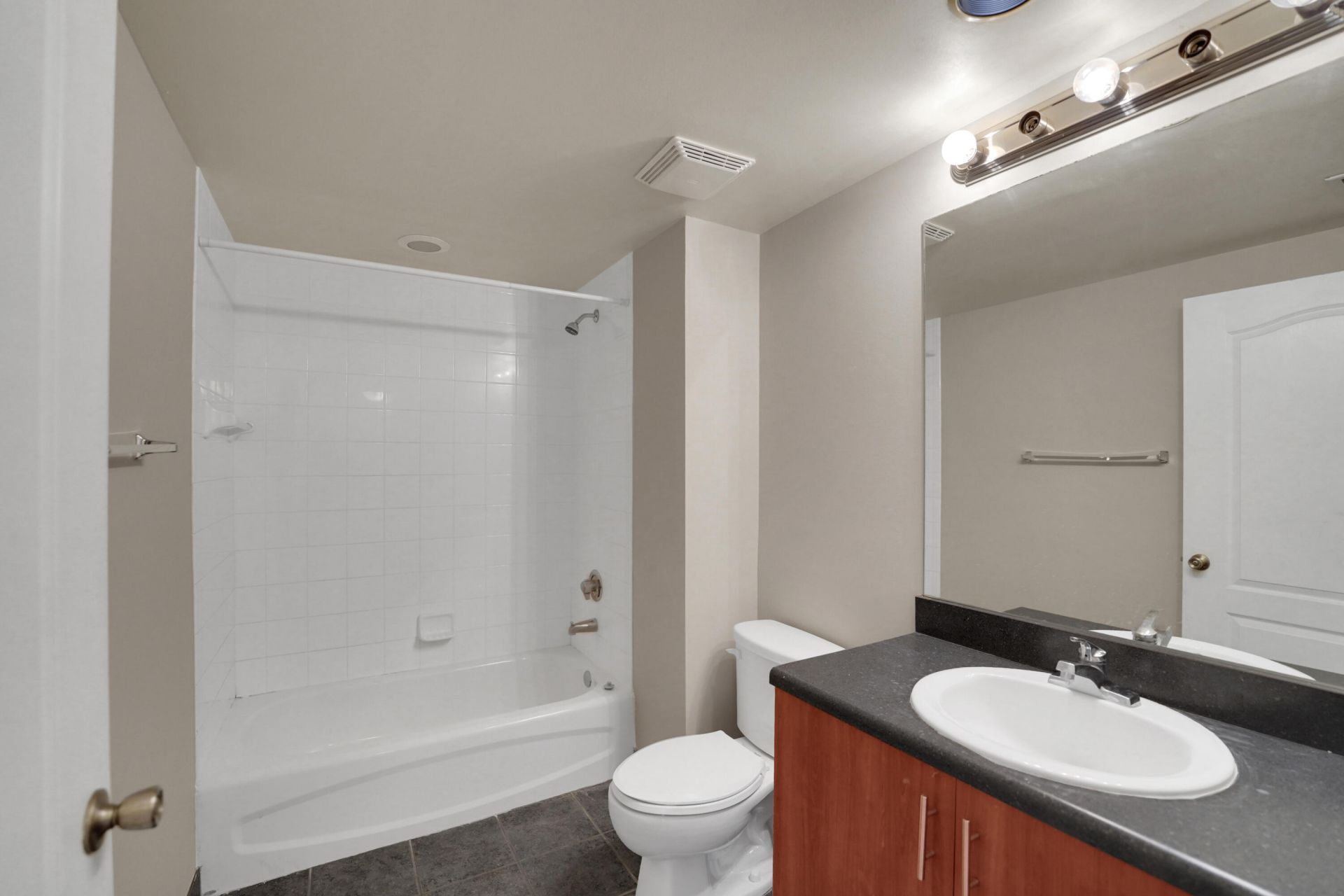 110 N Federal Highway, Unit 815, Fort Lauderdale, FL 33301 Photo