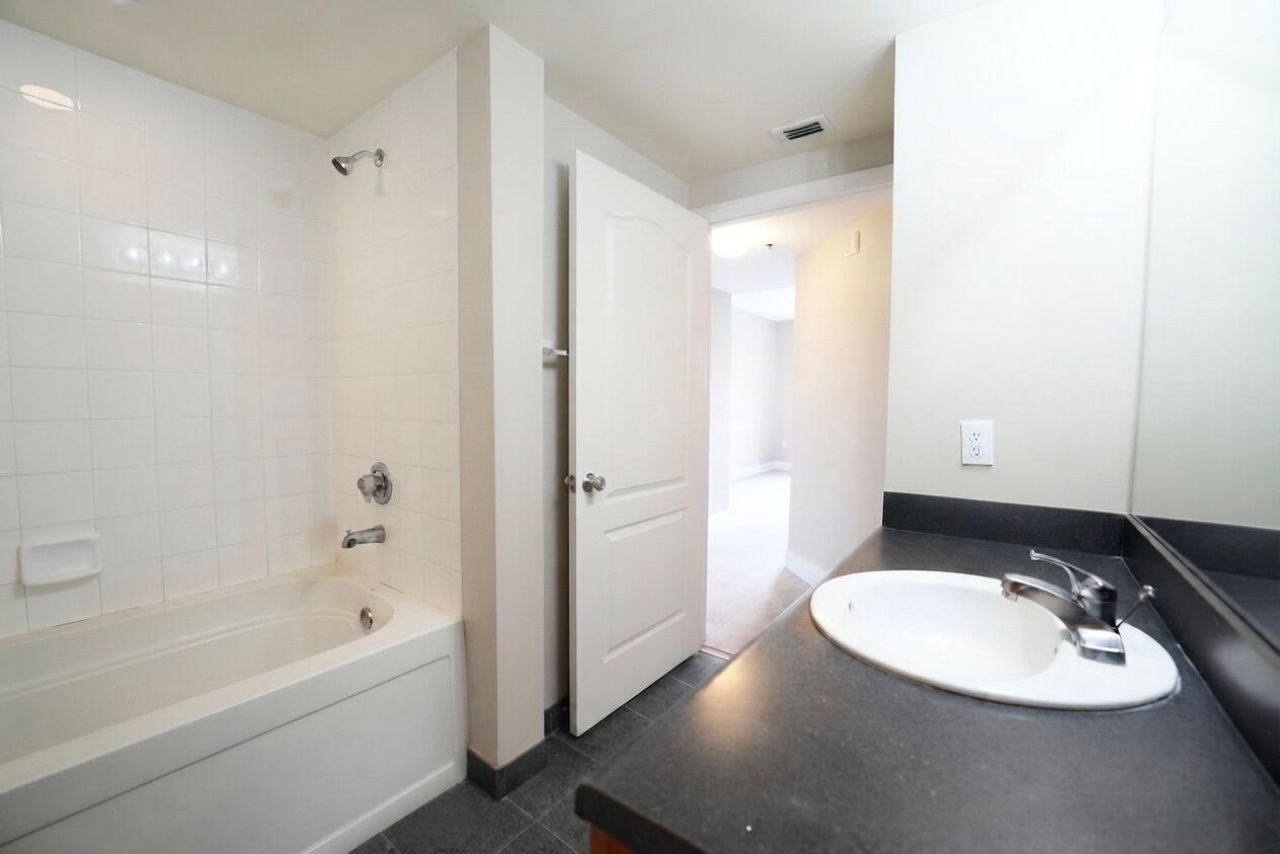 110 N Federal Highway, Unit 815, Fort Lauderdale, FL 33301 Photo