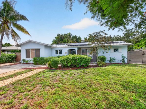 254 NW 6th Avenue, Boca Raton, FL 33432