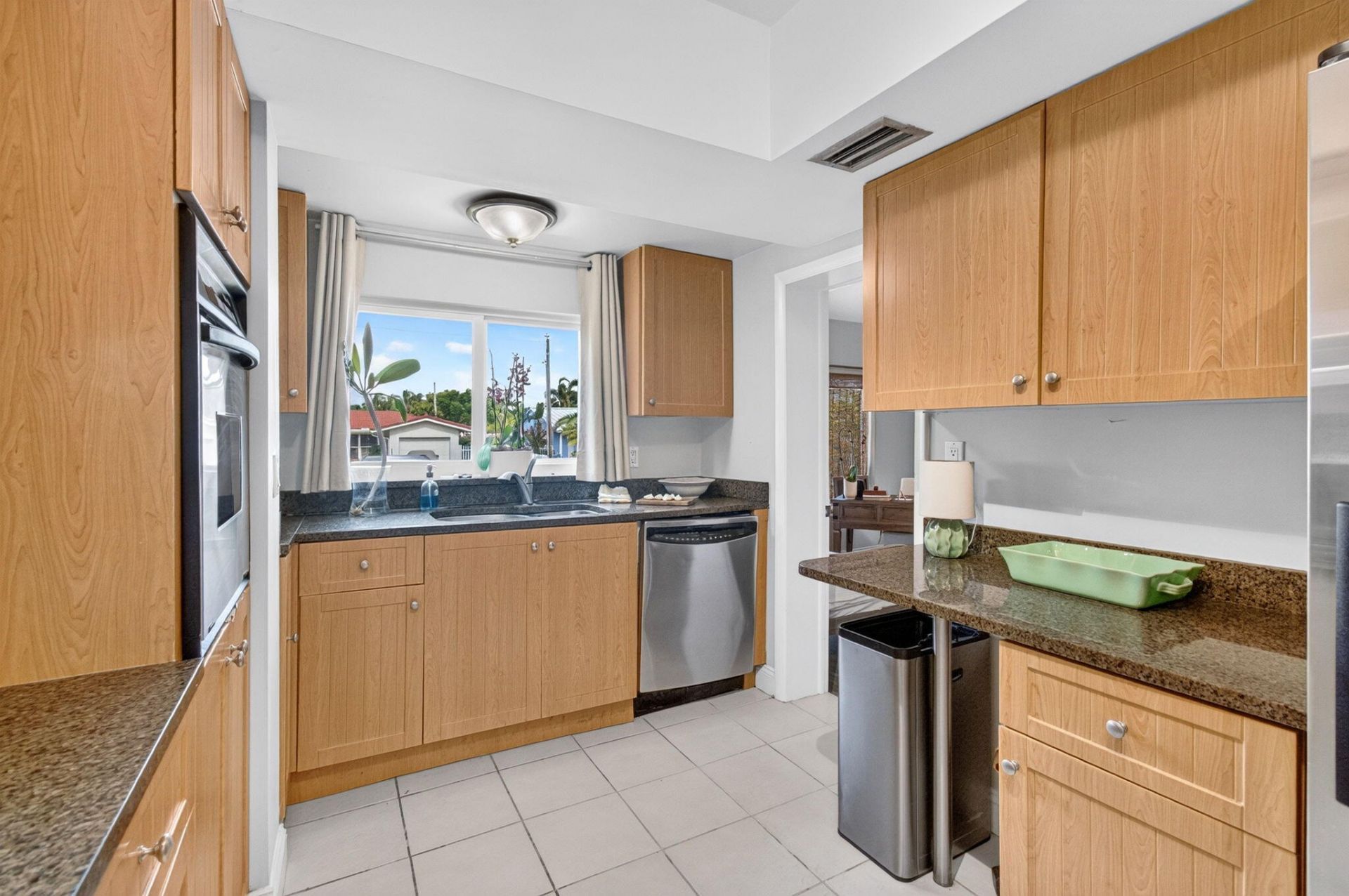 254 NW 6th Avenue, Boca Raton, FL 33432 Photo