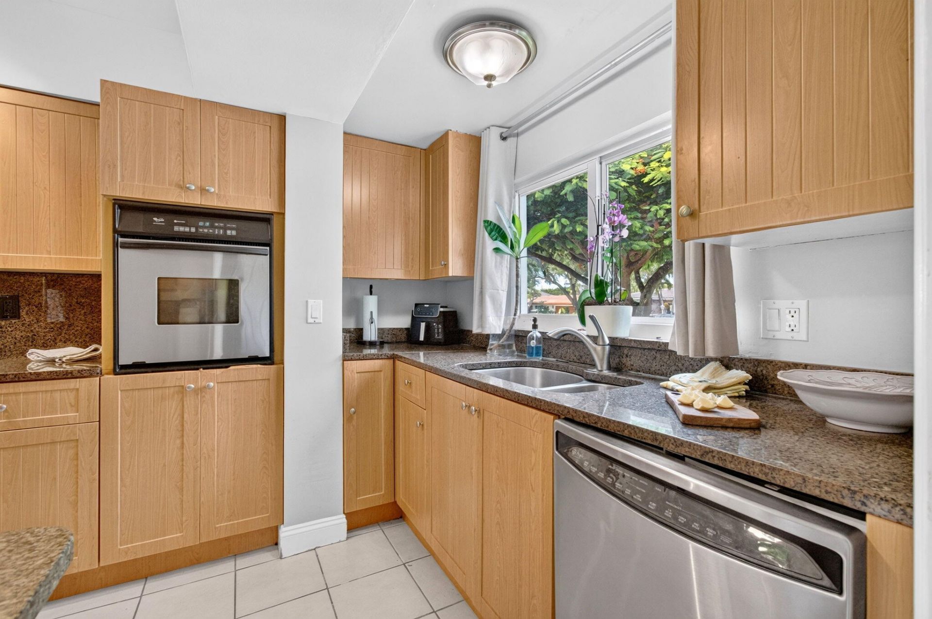 254 NW 6th Avenue, Boca Raton, FL 33432 Photo