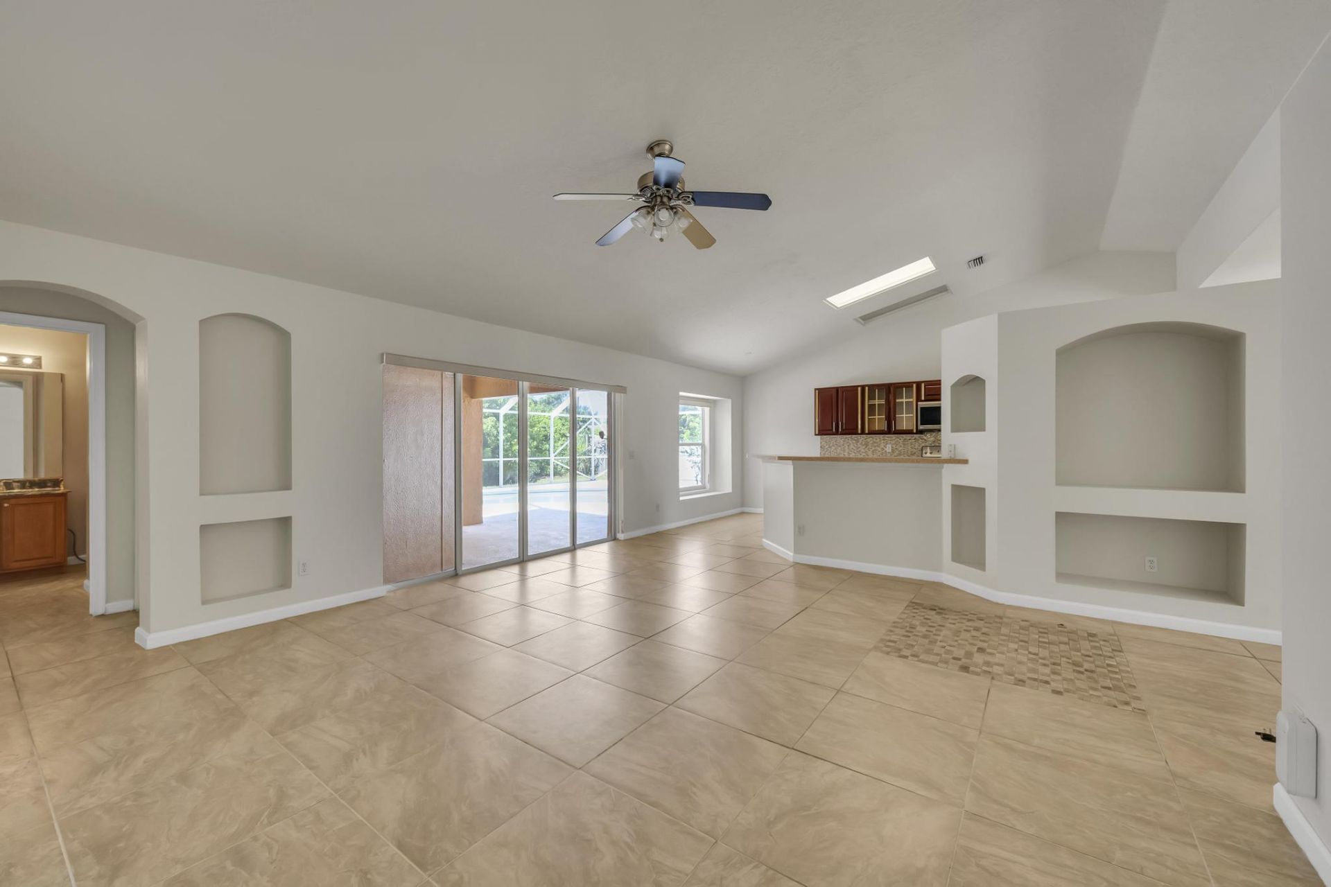 5075 NW Egret Avenue, Port Saint Lucie, FL 34983 Photo