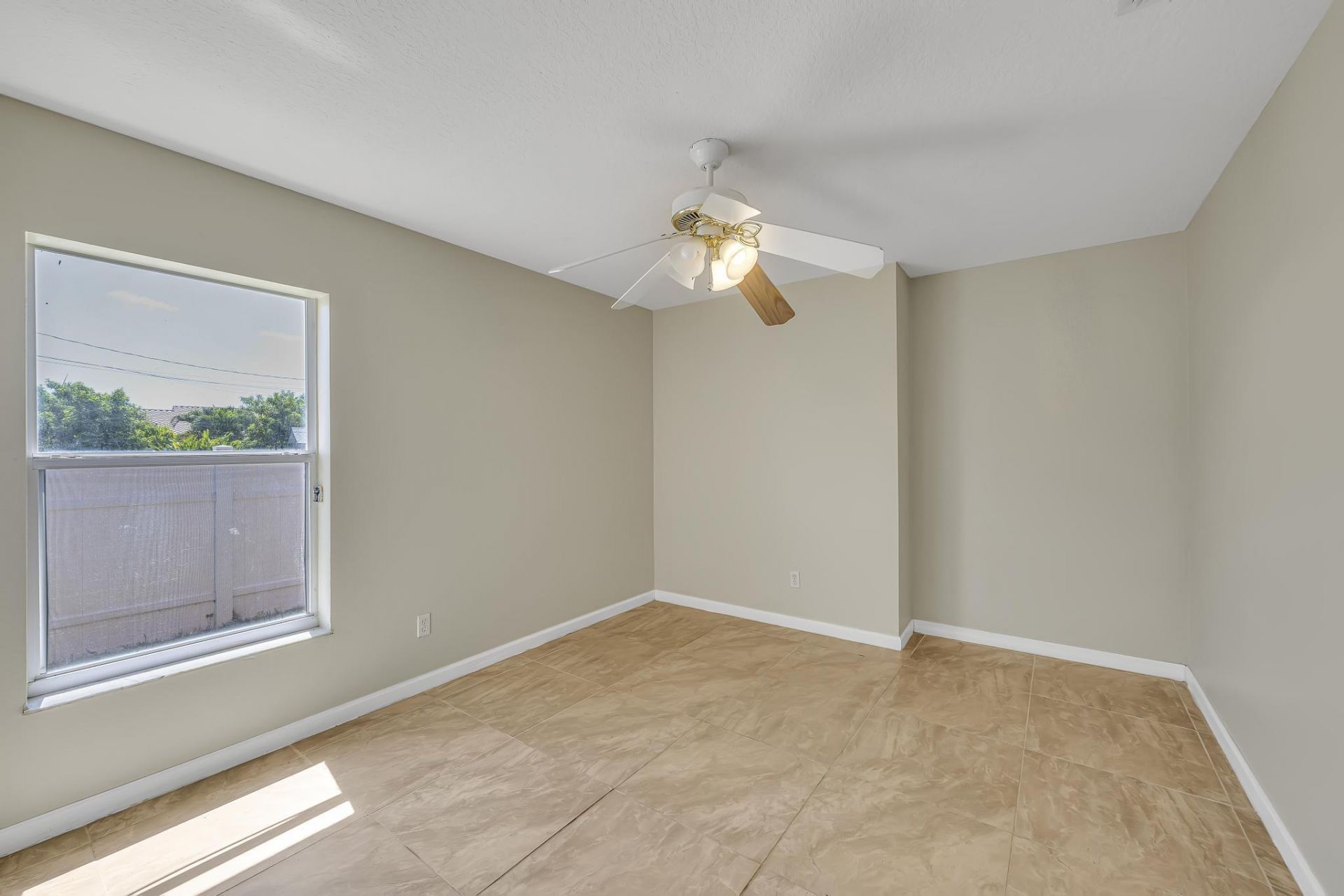 5075 NW Egret Avenue, Port Saint Lucie, FL 34983 Photo