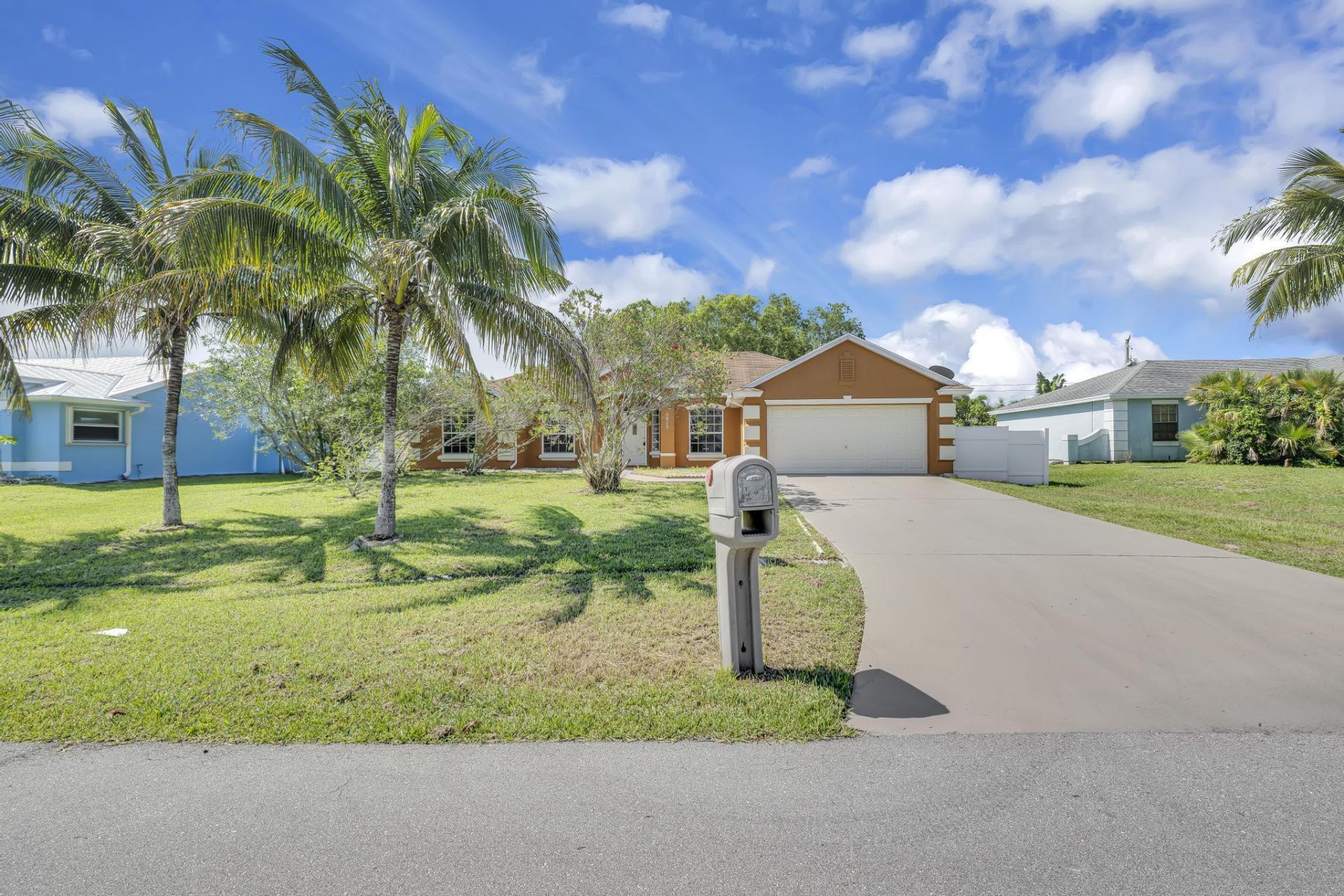 5075 NW Egret Avenue, Port Saint Lucie, FL 34983 Photo