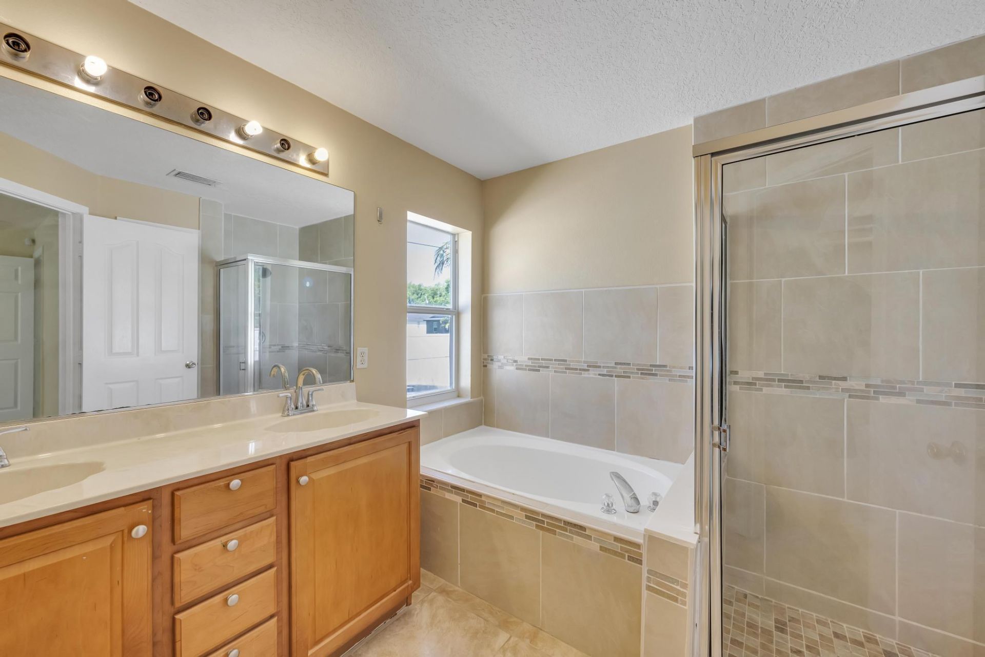 5075 NW Egret Avenue, Port Saint Lucie, FL 34983 Photo