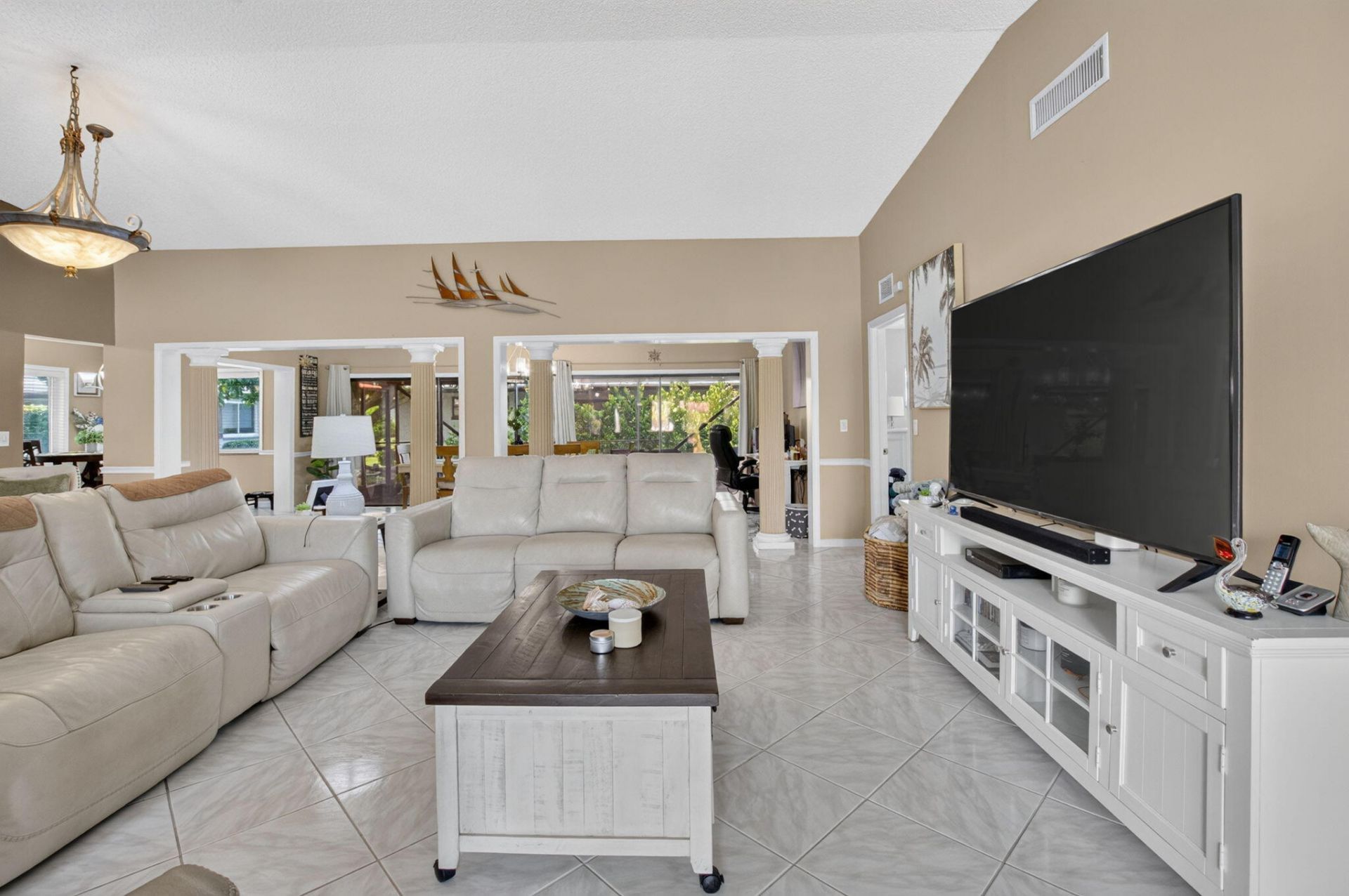 10300 Greentrail Drive N, Boynton Beach, FL 33436 Photo