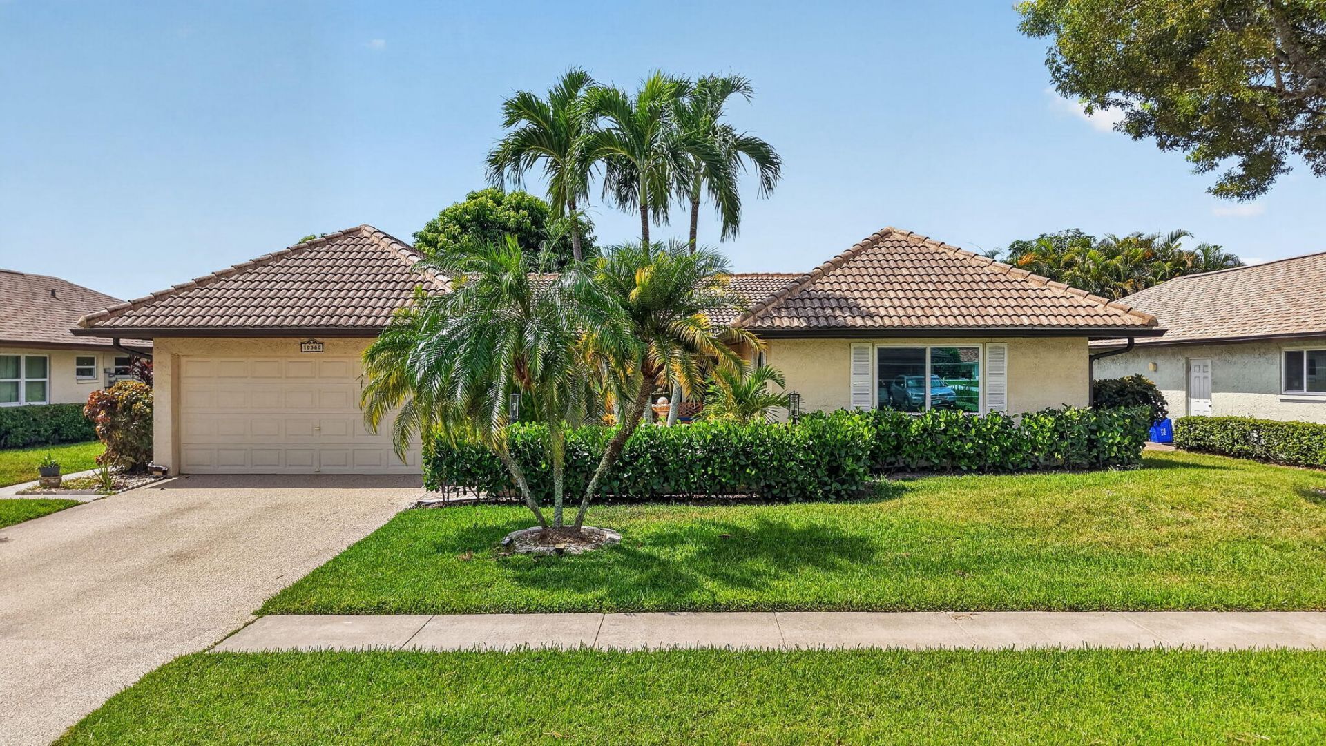10300 Greentrail Drive N, Boynton Beach, FL 33436 Photo