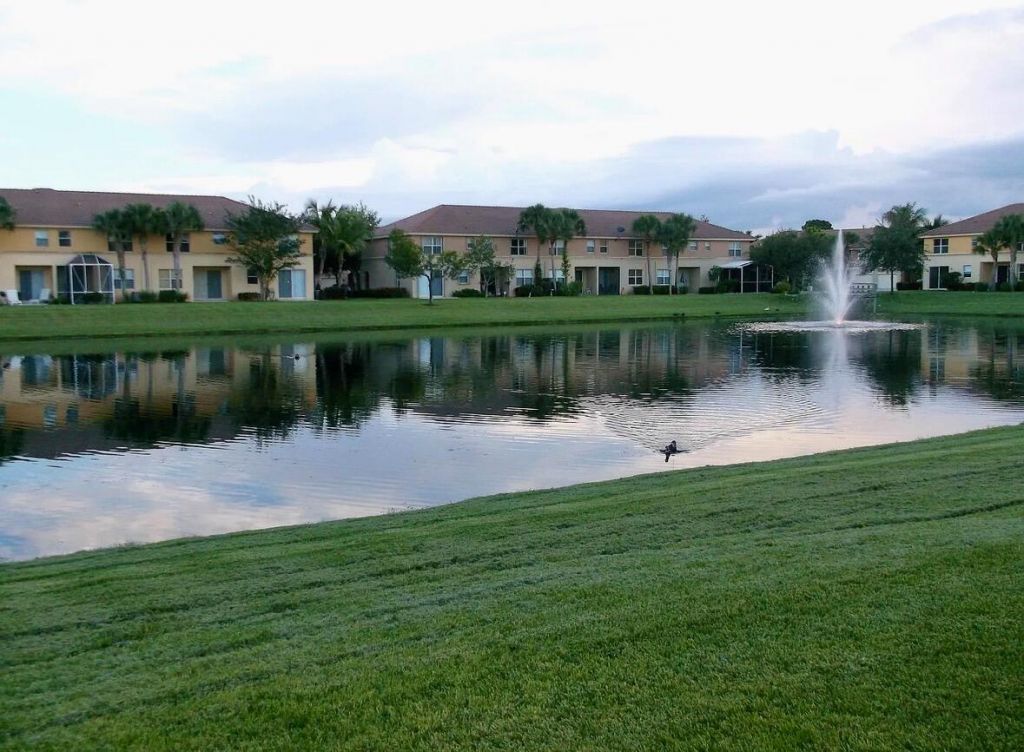 276 River Bluff Lane, Royal Palm Beach, FL 33411 Photo