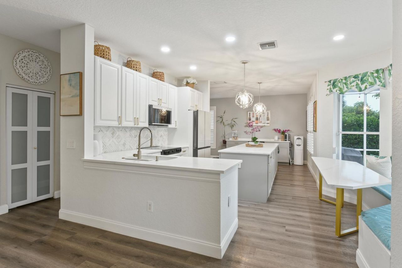10848 Tamoron Lane, Boca Raton, FL 33498 Photo