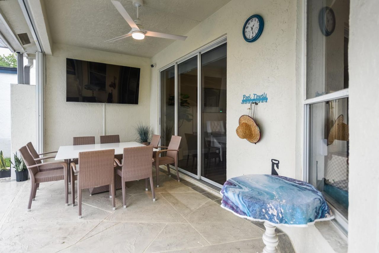 10848 Tamoron Lane, Boca Raton, FL 33498 Photo