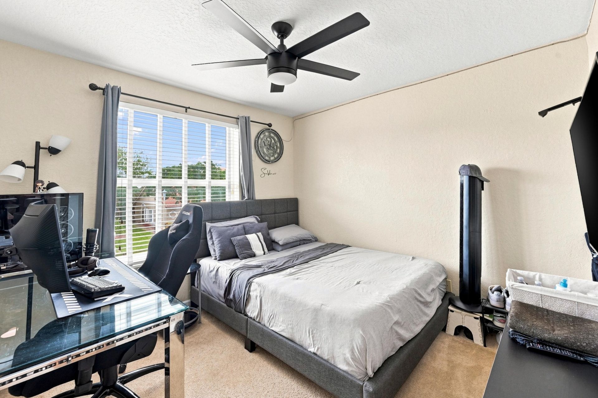 5477 NW 90th Terrace, Sunrise, FL 33351 Photo