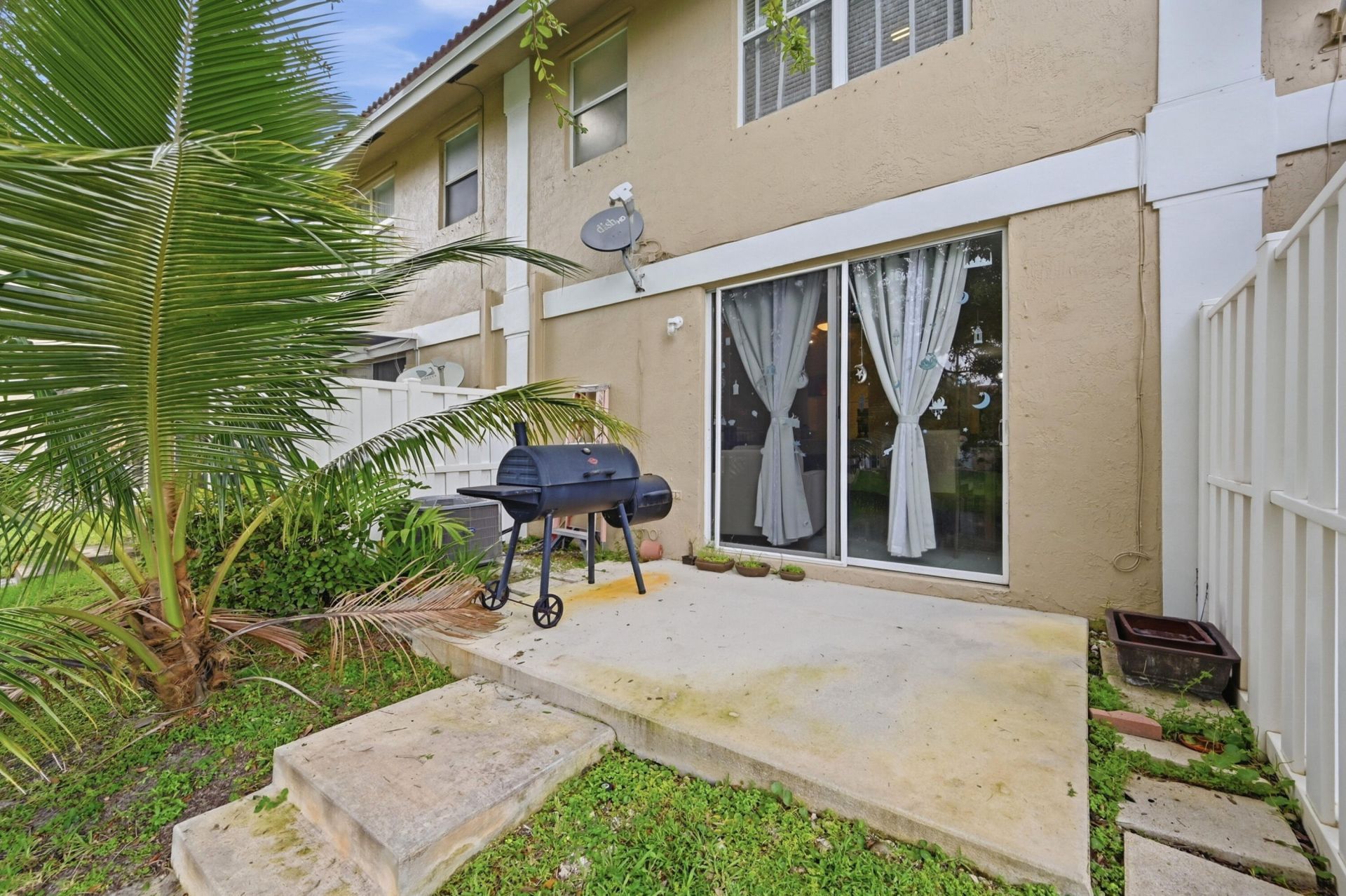 5477 NW 90th Terrace, Sunrise, FL 33351 Photo