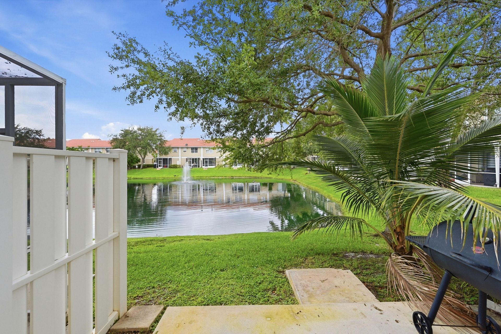 5477 NW 90th Terrace, Sunrise, FL 33351 Photo