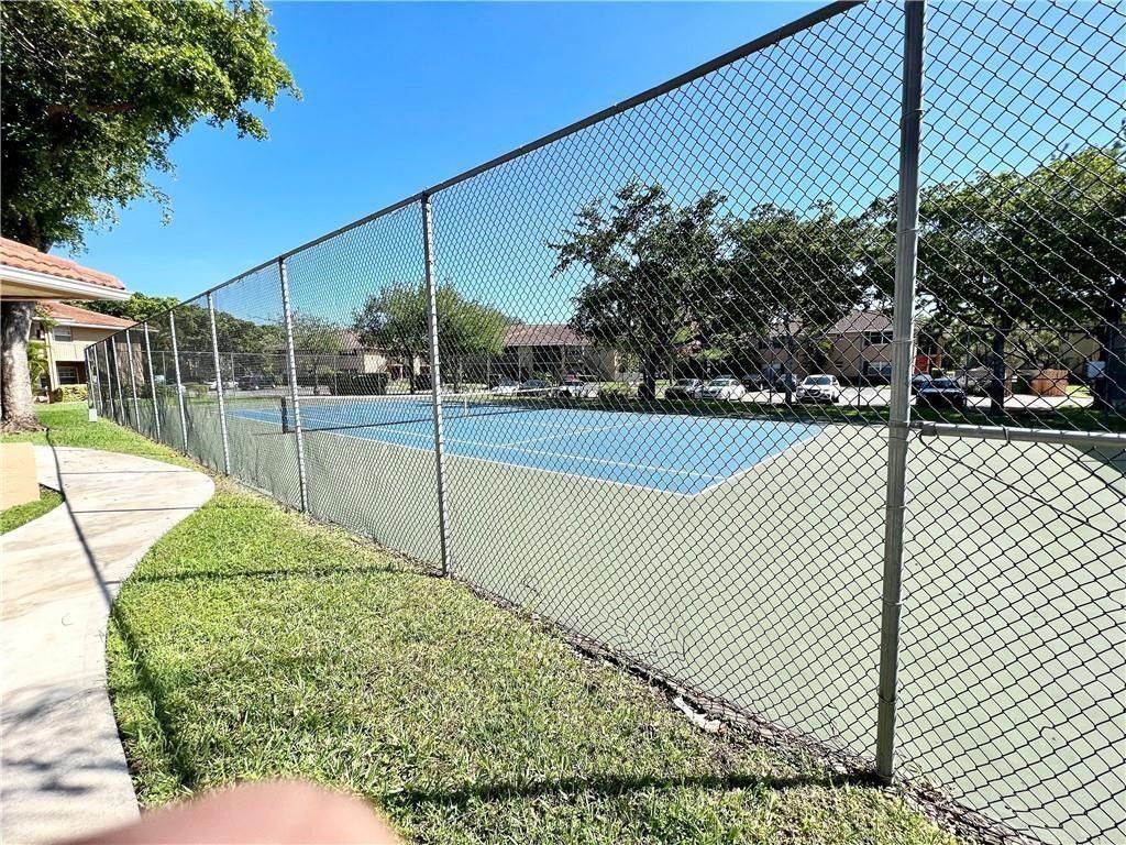 741 NW 104th Avenue, Unit 203, Pembroke Pines, FL 33026 Photo