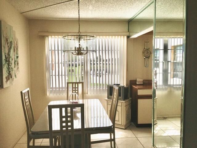 571 Fanshaw N, Boca Raton, FL 33434 Photo