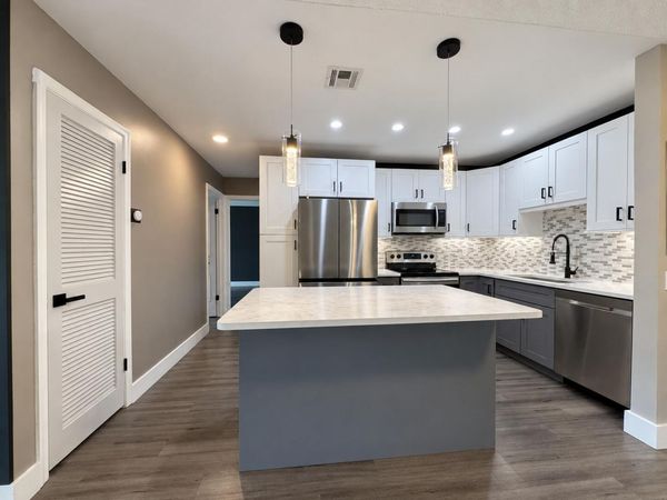 140 CYPRESS CLUB Drive, Unit 407, Pompano Beach, FL 33060