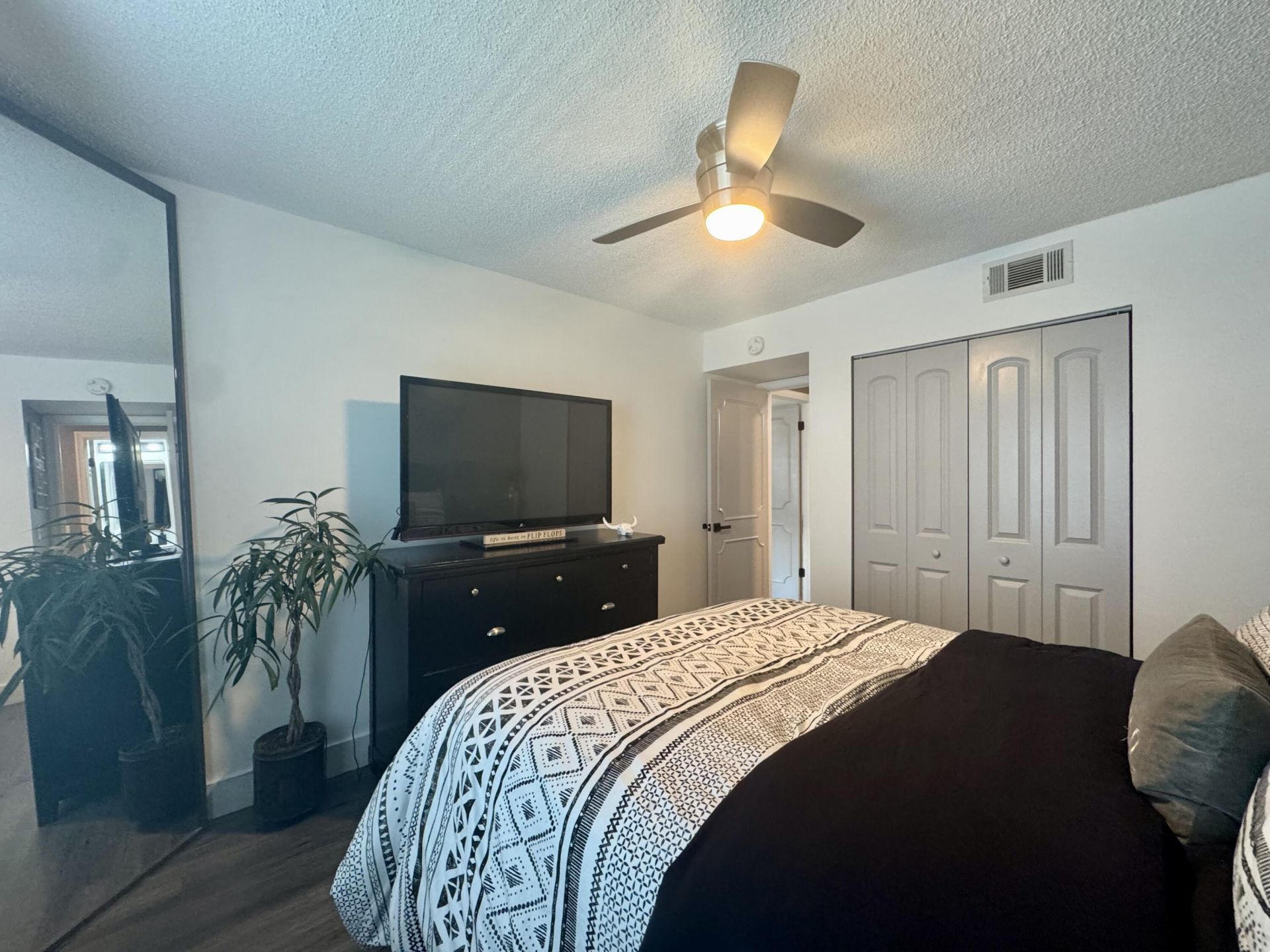 140 Cypress Club Drive, Unit 407, Pompano Beach, FL 33060 Photo