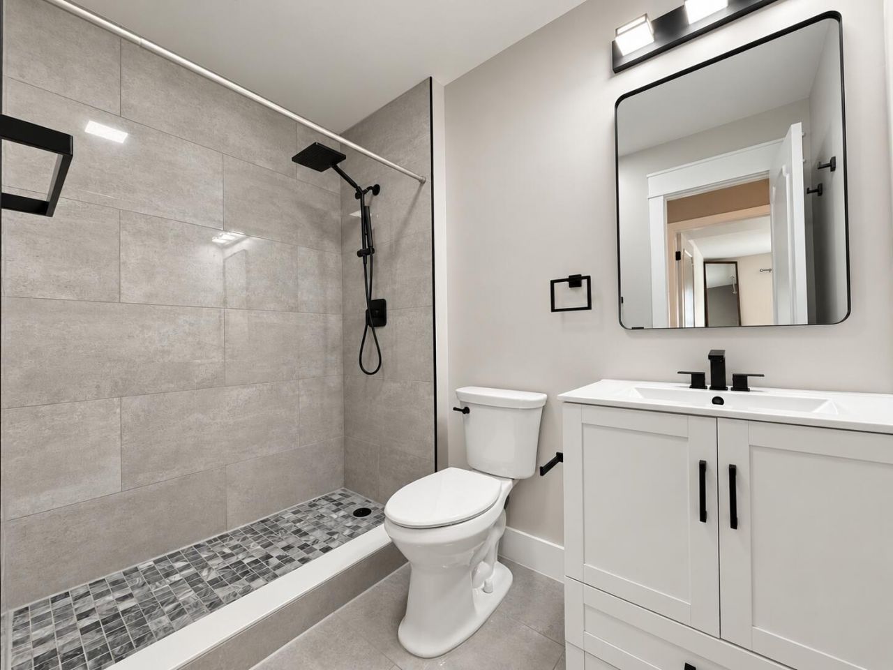 140 Cypress Club Drive, Unit 407, Pompano Beach, FL 33060 Photo