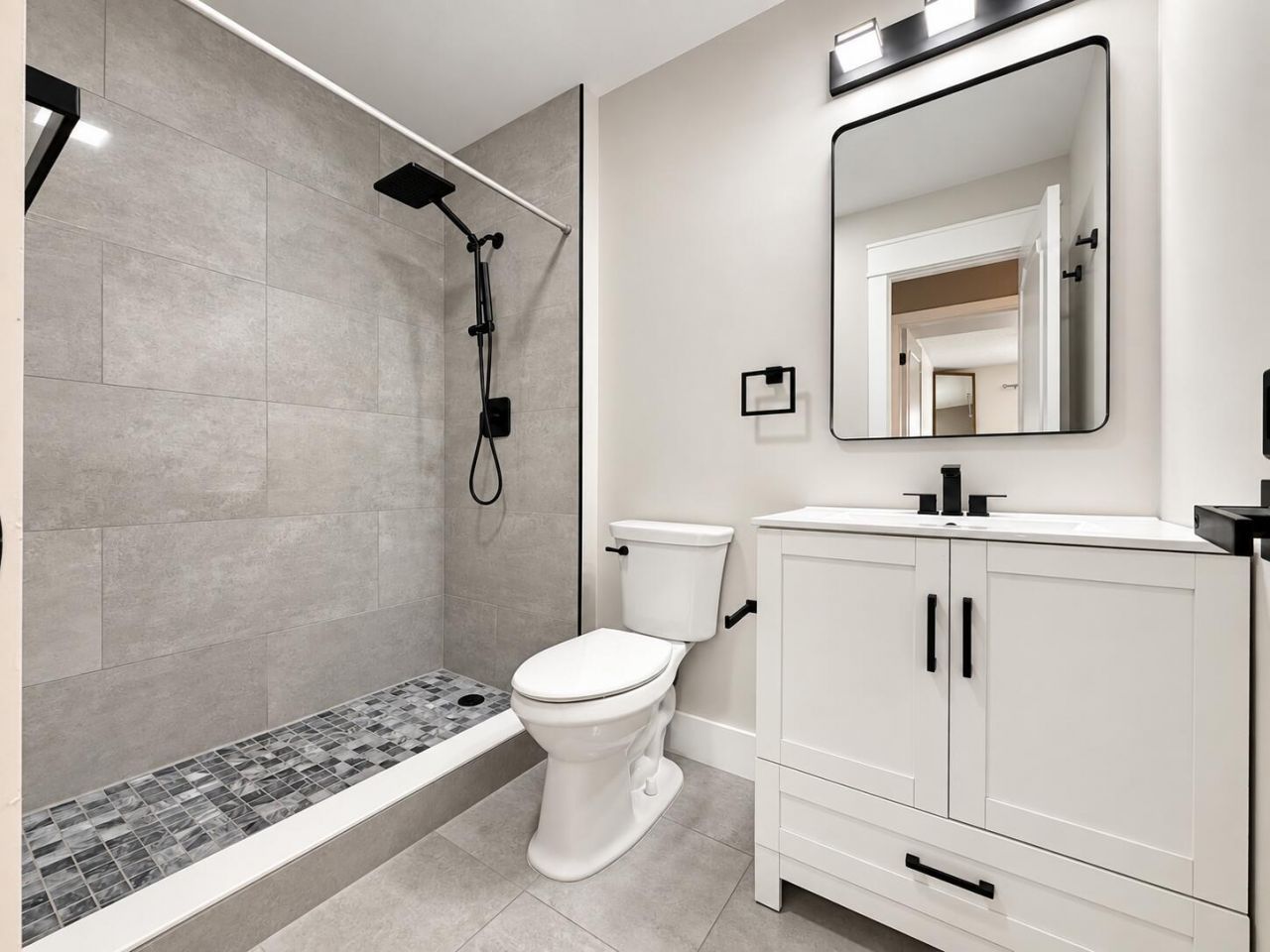 140 Cypress Club Drive, Unit 407, Pompano Beach, FL 33060 Photo