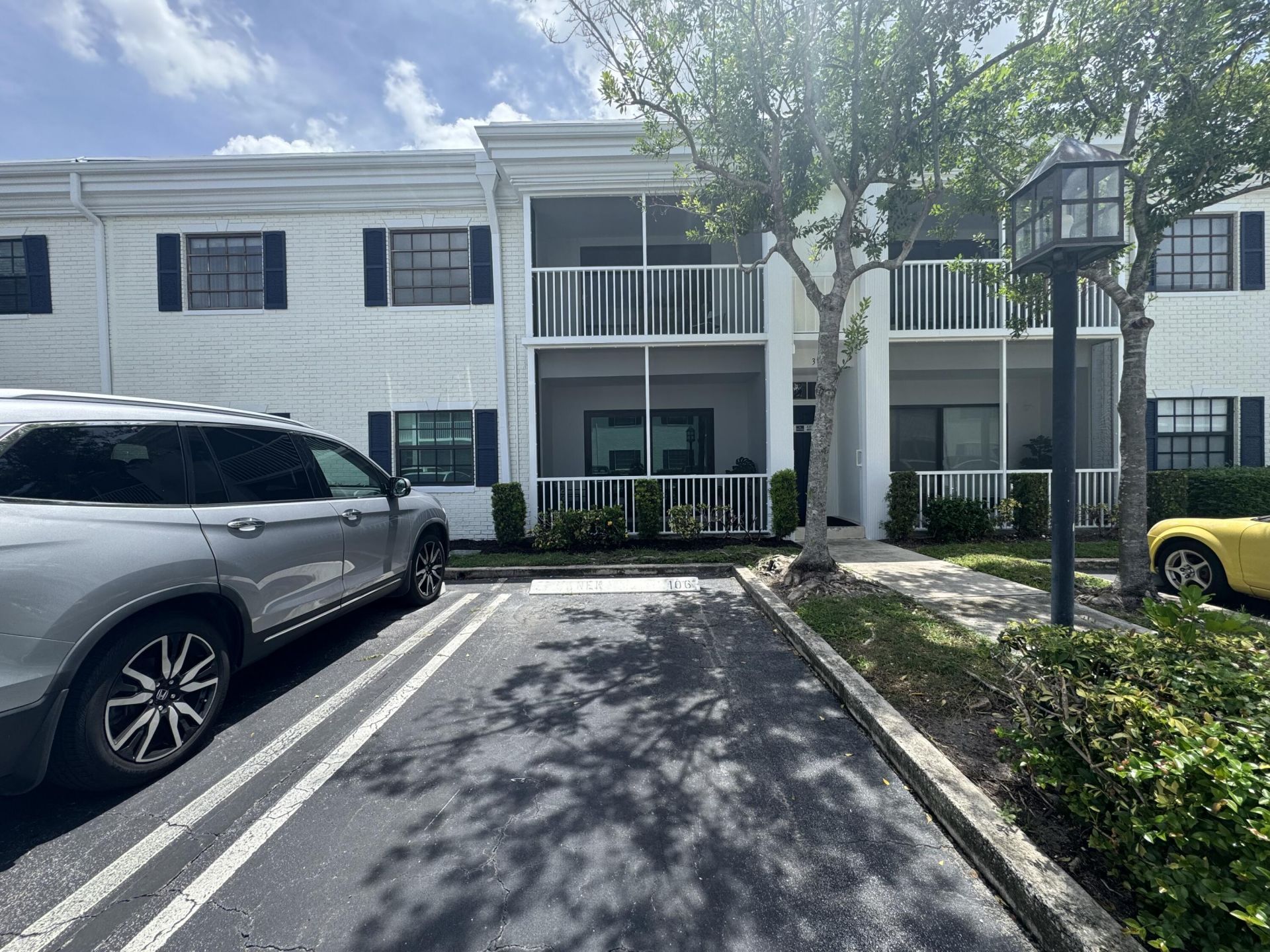 140 Cypress Club Drive, Unit 407, Pompano Beach, FL 33060 Photo