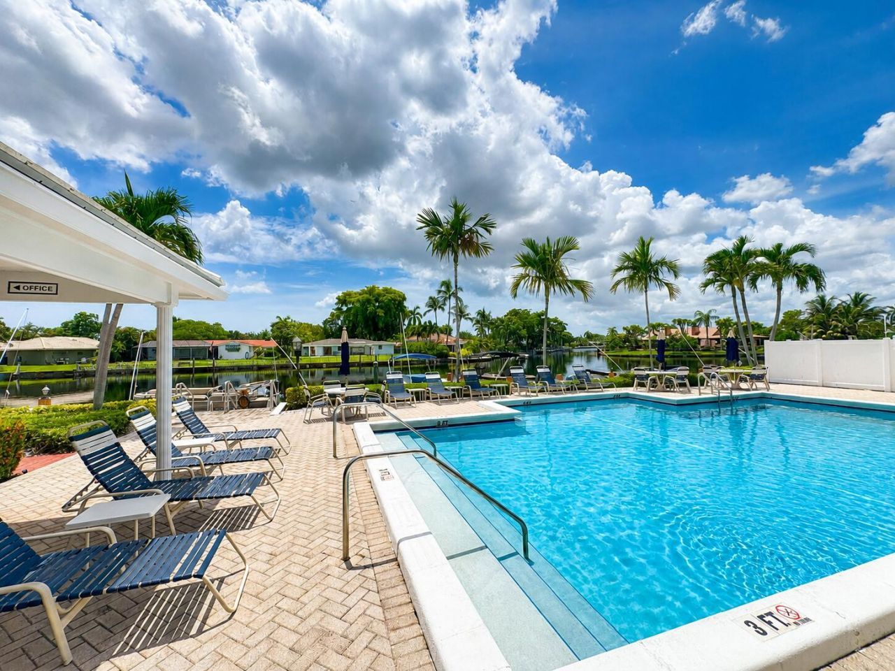 140 Cypress Club Drive, Unit 407, Pompano Beach, FL 33060 Photo