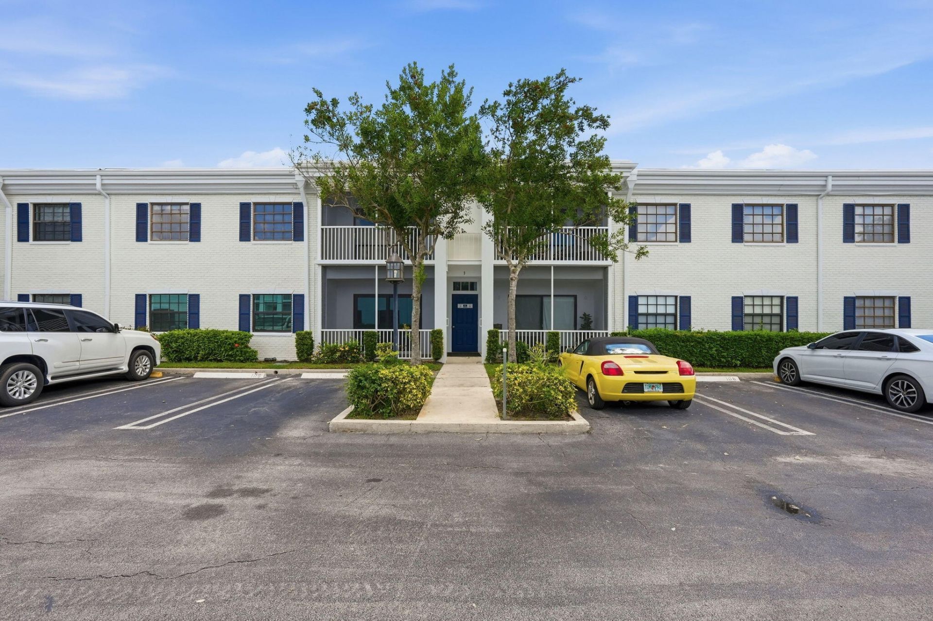 140 Cypress Club Drive, Unit 407, Pompano Beach, FL 33060 Photo