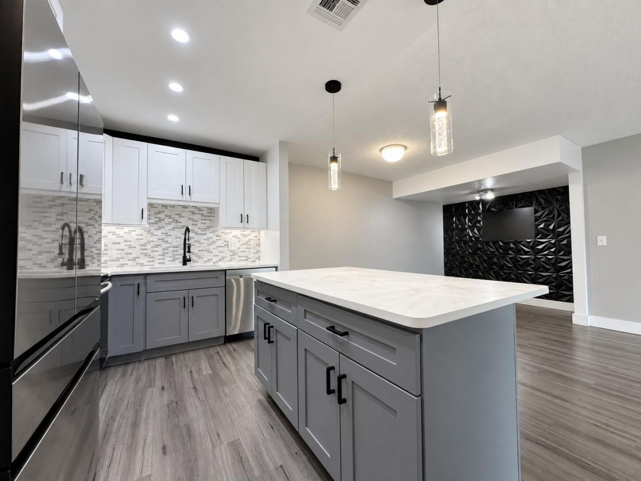 140 Cypress Club Drive, Unit 407, Pompano Beach, FL 33060 Photo