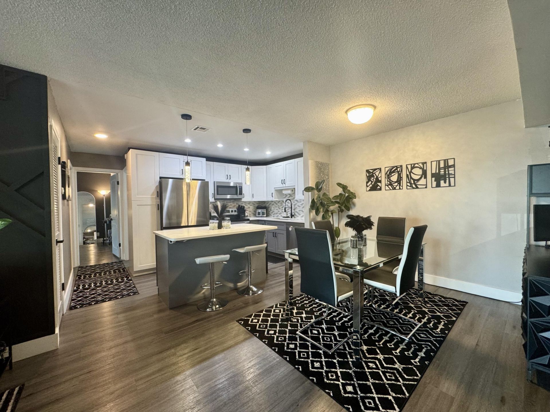 140 Cypress Club Drive, Unit 407, Pompano Beach, FL 33060 Photo