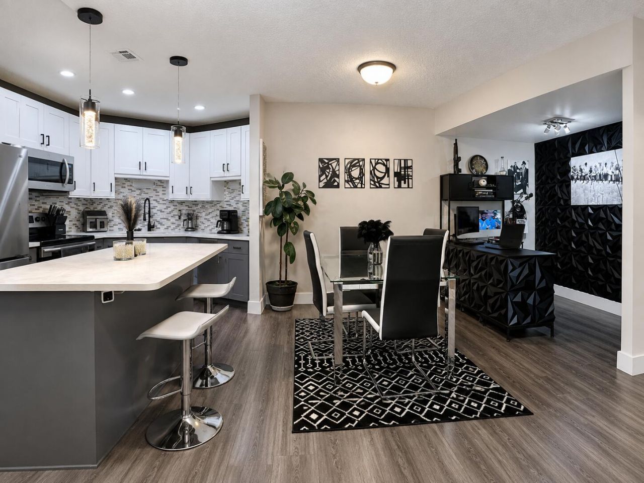 140 Cypress Club Drive, Unit 407, Pompano Beach, FL 33060 Photo