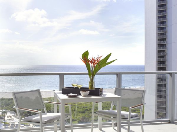 3100 N OCEAN Drive, Unit P-1105, Singer Island, FL 33404