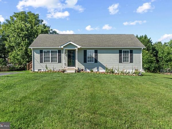 112 LARRY WAY, BUNKER HILL, WV 25413