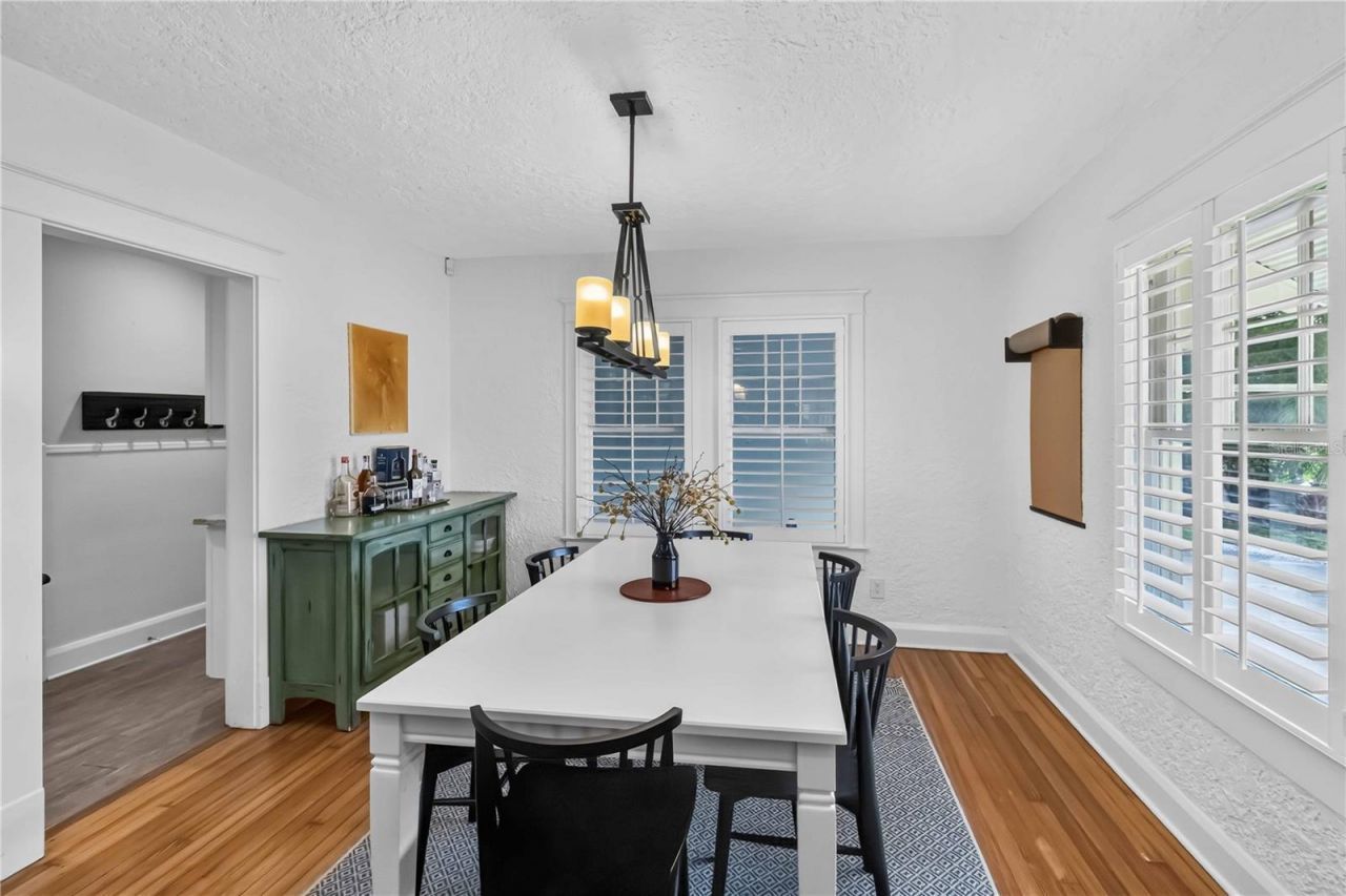 2016 Virginia Drive, Bradenton, FL 34205 Photo