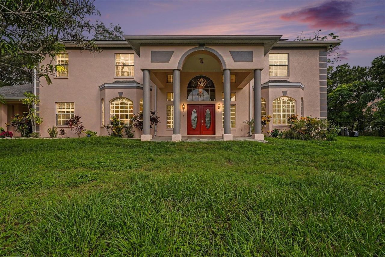 9723 Yeshua Way, Tampa, FL 33618 Photo