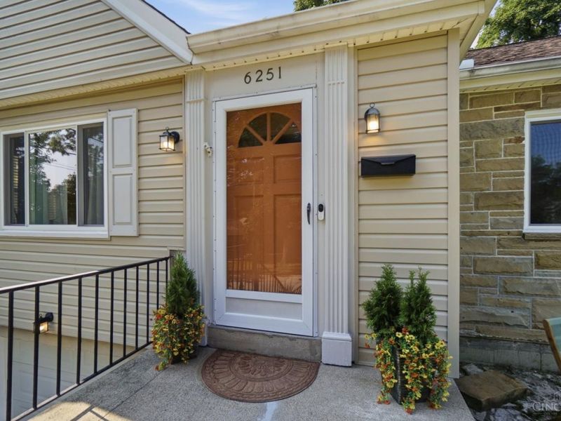 6251 Crestview Place, Cincinnati, OH 45230 Photo 7